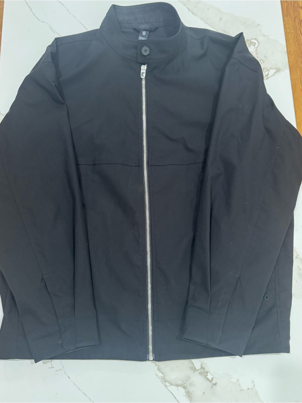NEW Lululemon Black Active Button Collar Zip Front Jacket Size Large